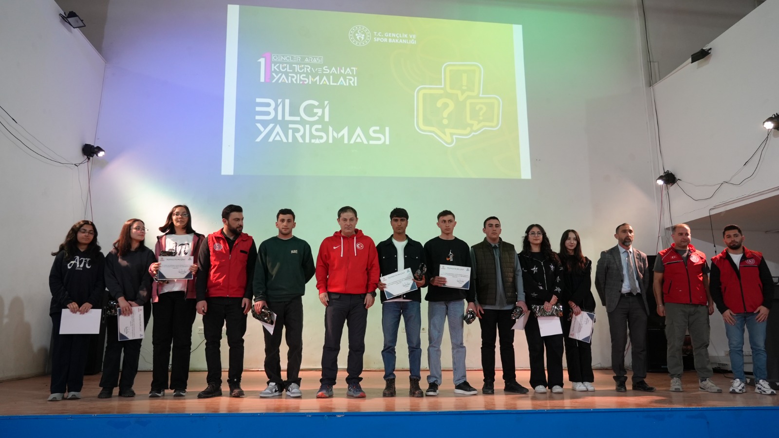 Ardahan’da gençlik yarışmaları tamamlandı